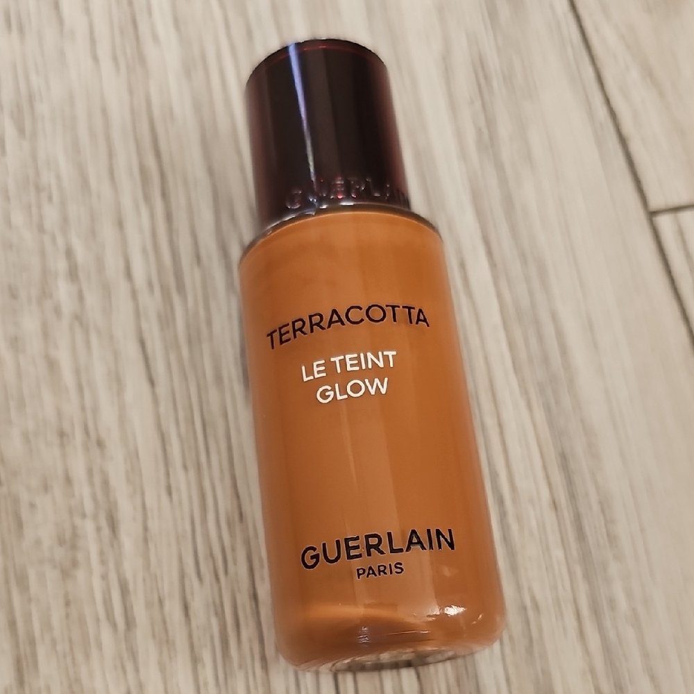 Guerlain Terracotta Le Teint Glow in Rich Tan